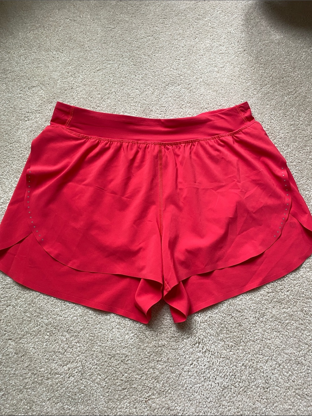 Lululemon Fast and Free Mid-Rise Split Shorts